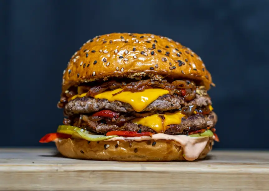 Best Halal Burger Joints in the UK - From Classic to Gourmet - Halalin Halal Food Guide