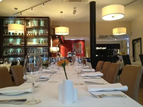 Mumbai Lounge