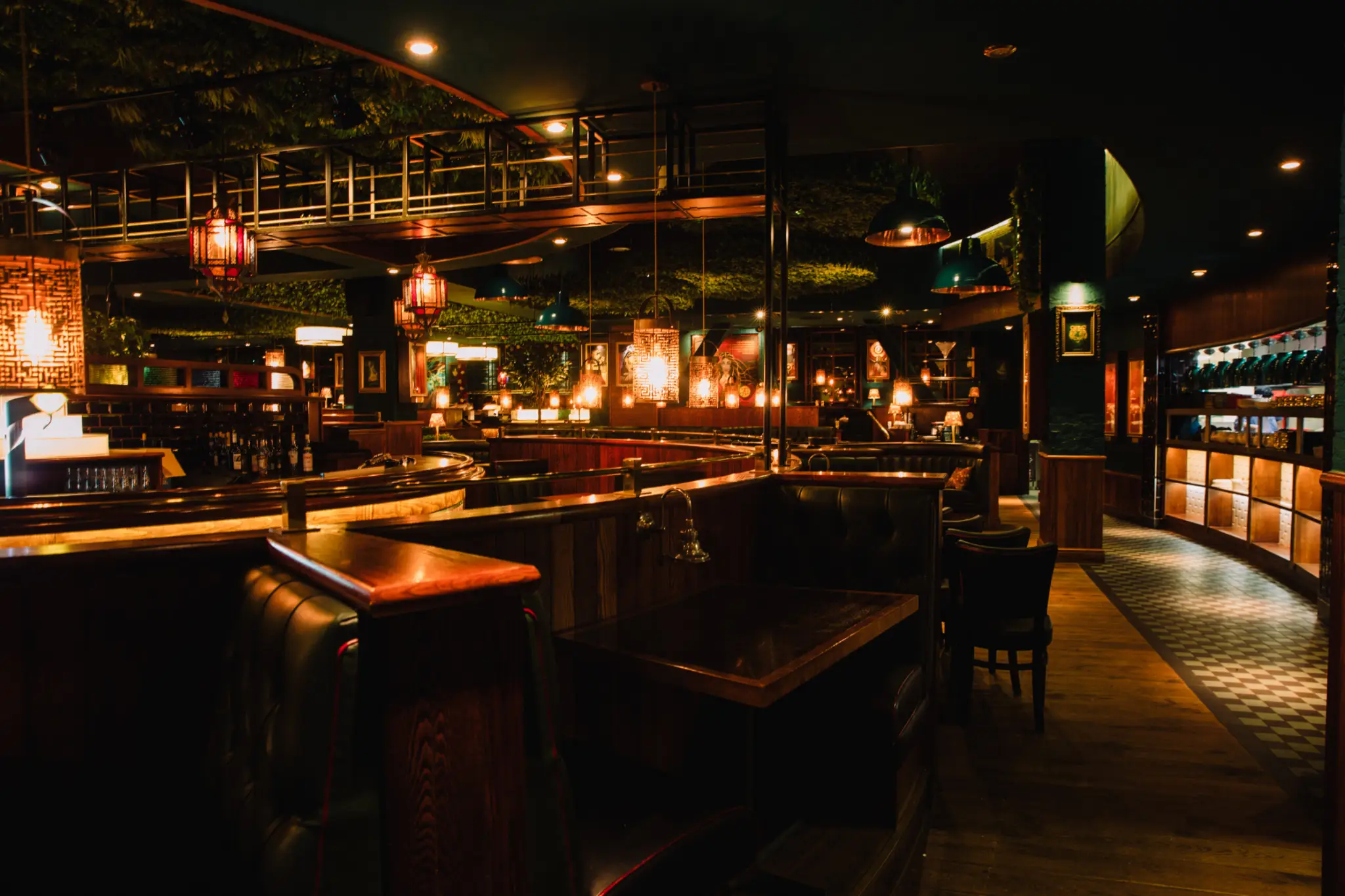 Qavali Restaurant & Cocktail Bar - Halal Middle Eastern & Arab in Birmingham
