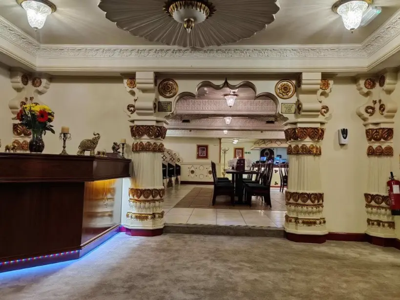 Sultan's Palace - Halal Restaurant